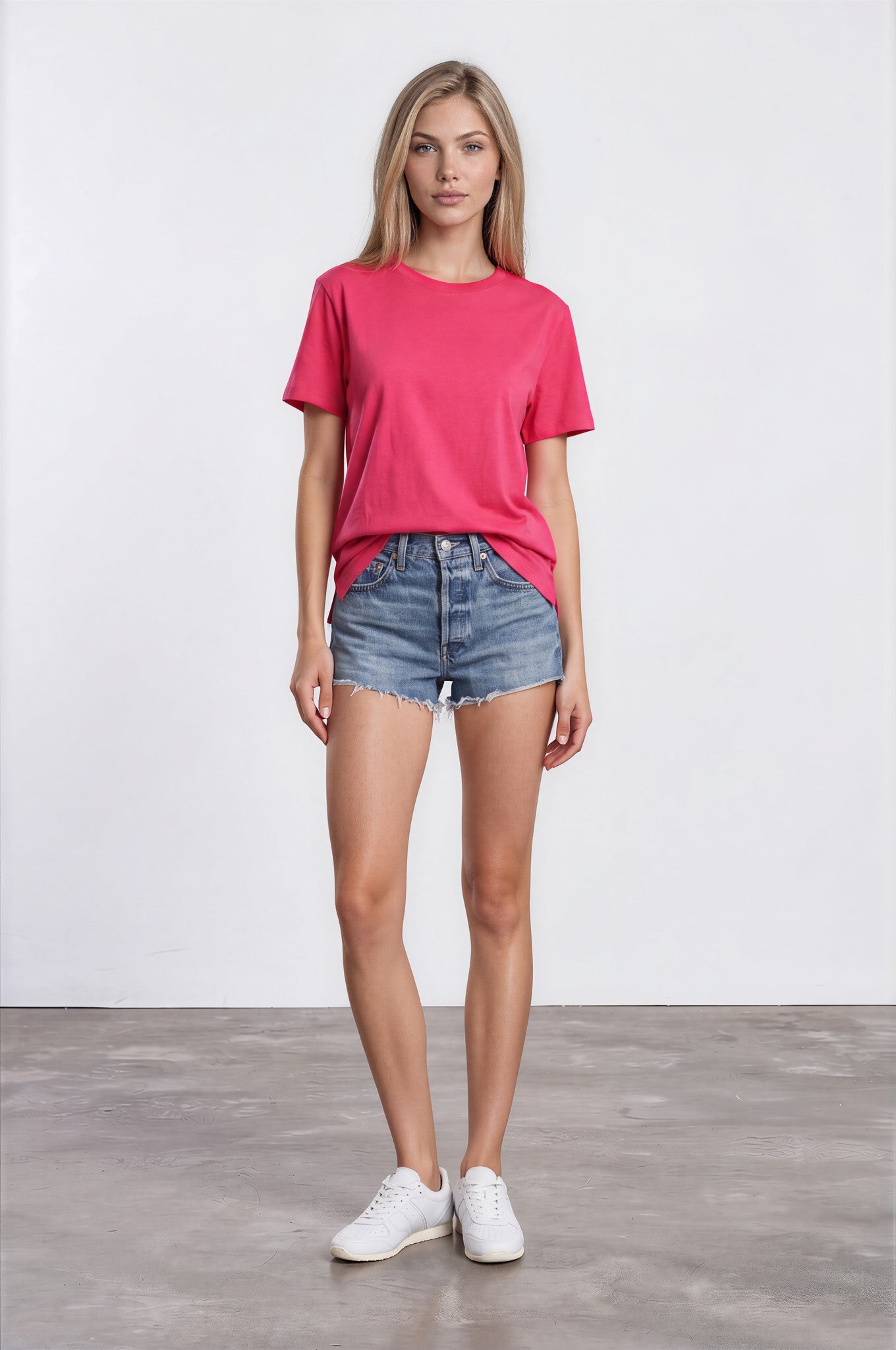 Crew neck short sleeve short sleeve, Side hem slit with reinforced bartack