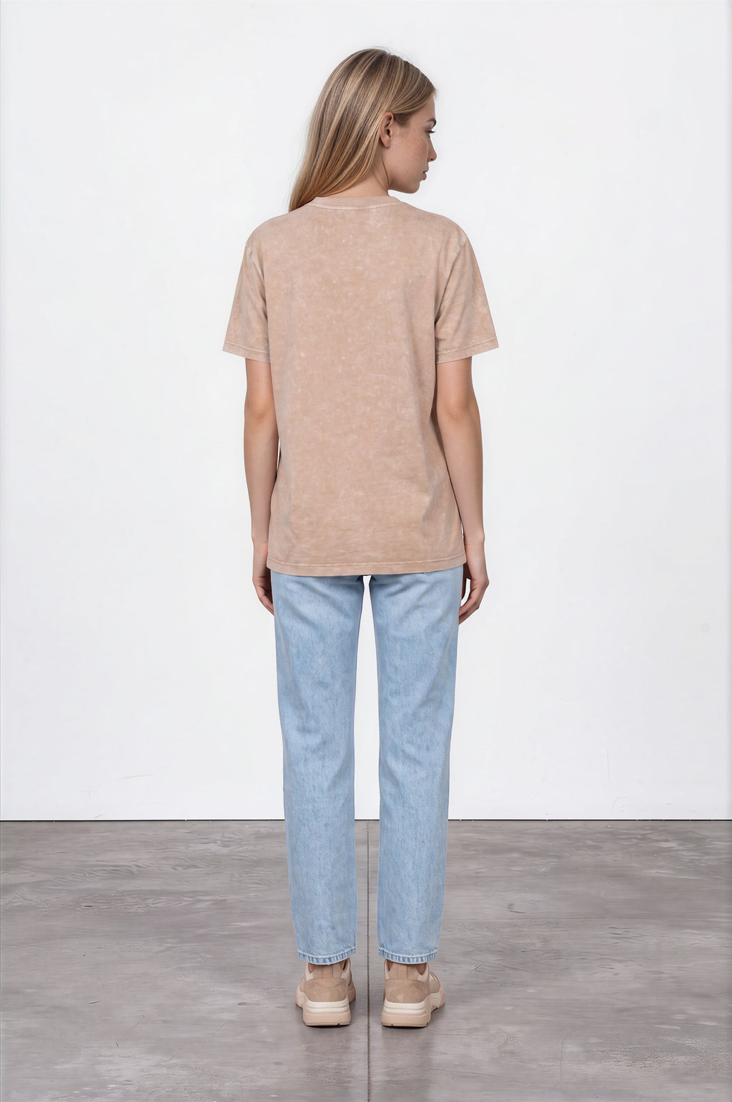 Crew neck short sleeve short sleeve, Side hem slit with reinforced bartack